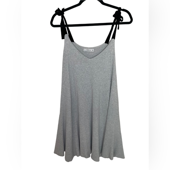 Zara Knit Grey Dress with Ties - Picture 1 of 3